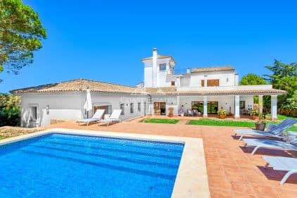 Villa moderna con impresionantes vistas cerca del Hotel SO en Sotogrande Alto